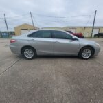 2015 Toyota Camry LE full