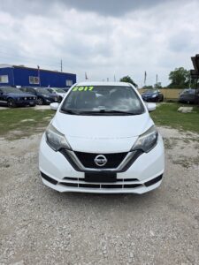 2017 NISSAN VERSA